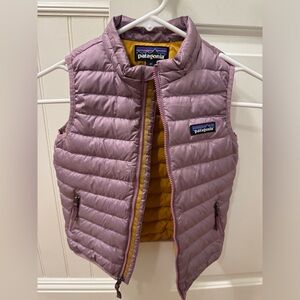 EUC Patagonia Baby Down Sweater Vest in 4T